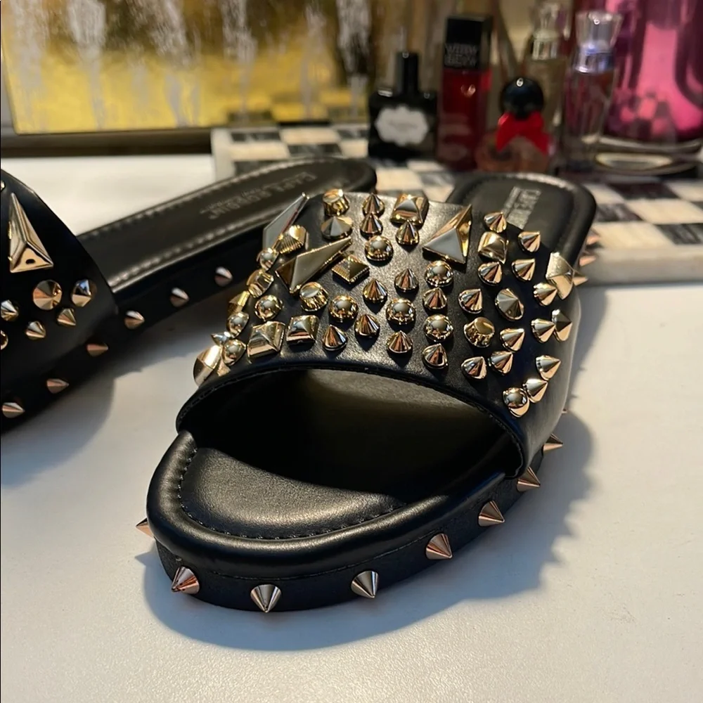 Cape Robbin Black and Gold Sandals with Bold Design Studsed - Picture 10 of 16